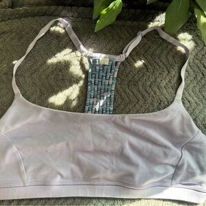 lululemon athletica Lavender Bra with Patterned Back Size 10